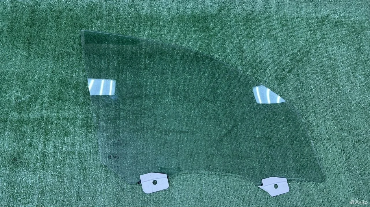 Стекло переднее правое двойное bmw g05 g07 ориг