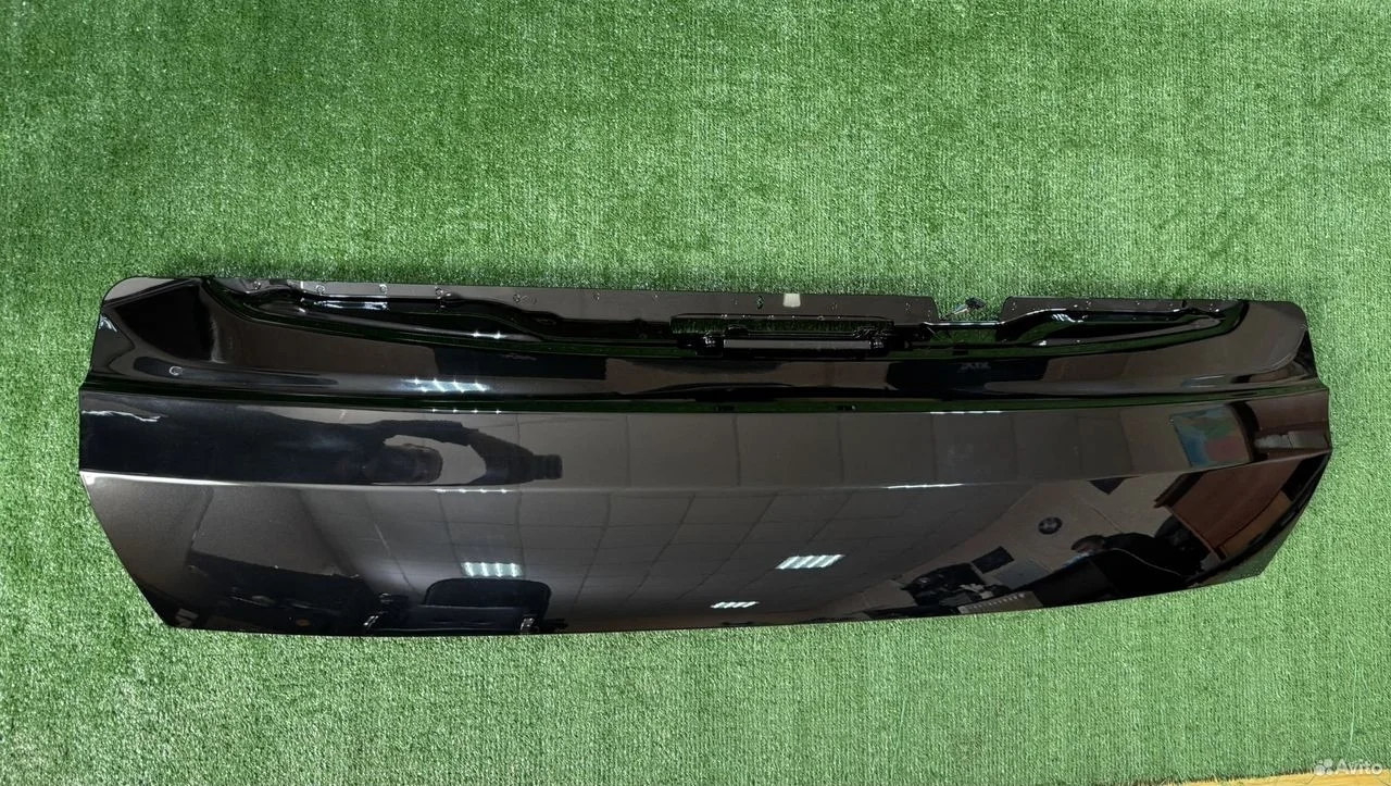 Борт крышки багажника bmw g07 475 цвет завод. окр