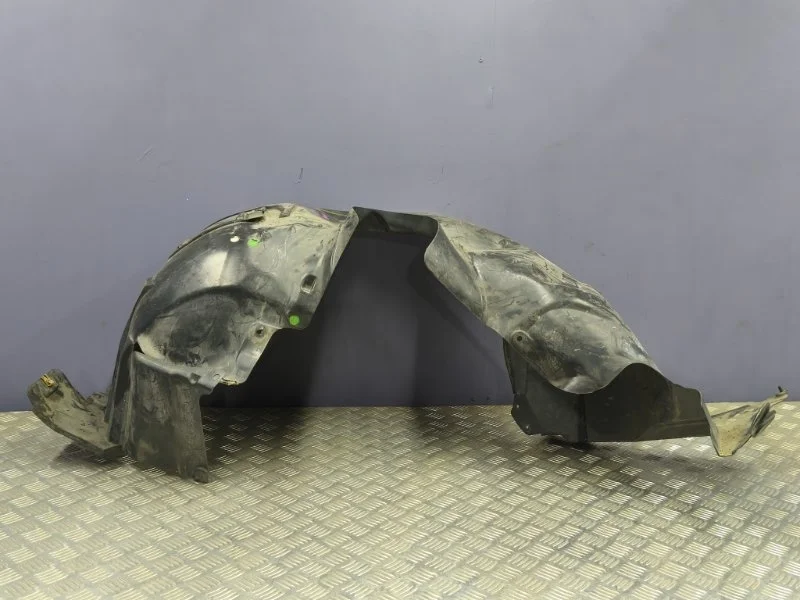 Подкрылок передний правый Mercedes-Benz CLA 2015 A2466900200 C117 270.920