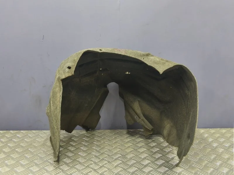 Подкрылок задний правый Audi A6 2010 4F0810172D C6 CCE