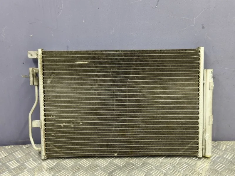 Радиатор кондиционера Chevrolet Aveo 2014 96943762 T300 F16D4
