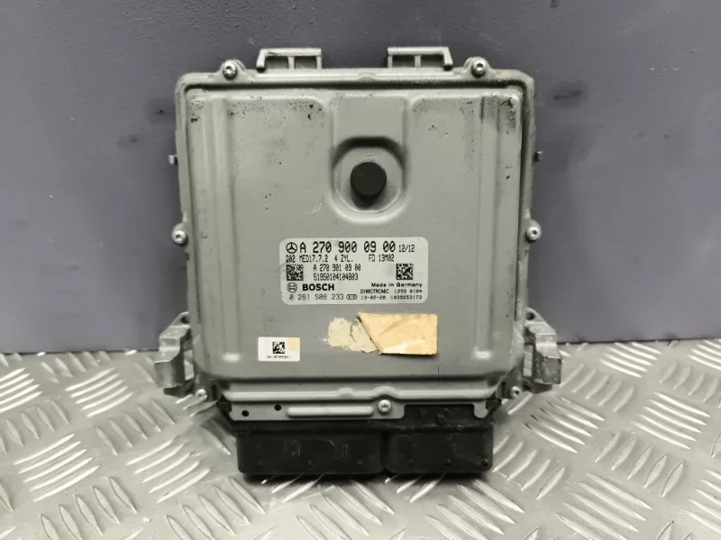 Блок управления двигателем Mercedes-Benz B-class 2013 A2709000900 W246 270.910