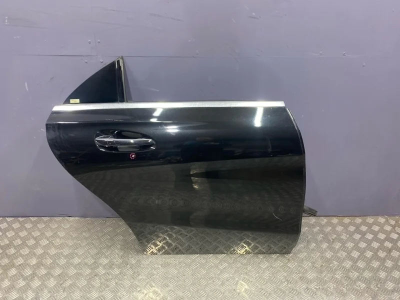 Дверь задняя правая Mercedes-Benz CLA 2015 A1177300205 C117 270.920