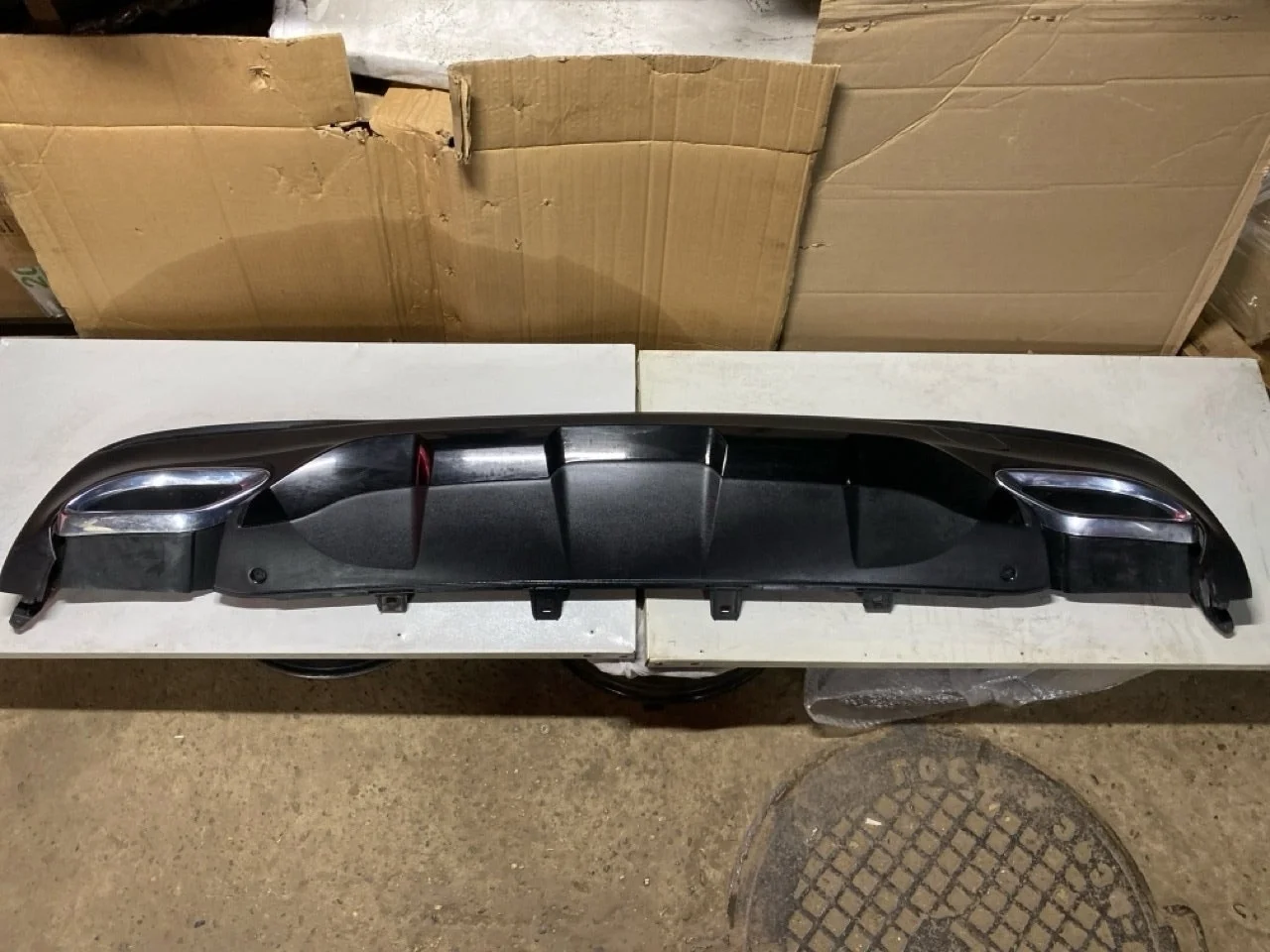 Юбка бампера Mercedes GLE A1668851138, задняя