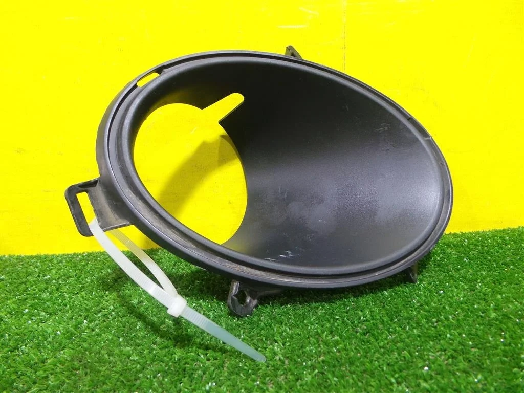 Накладка противотуманной фары  Chevrolet Orlando 2009 95975581 4563