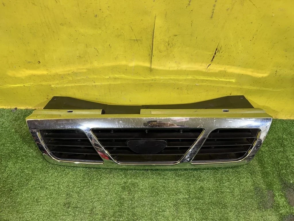 Решетка радиатора  Daewoo Nexia 2002 96209251 43467