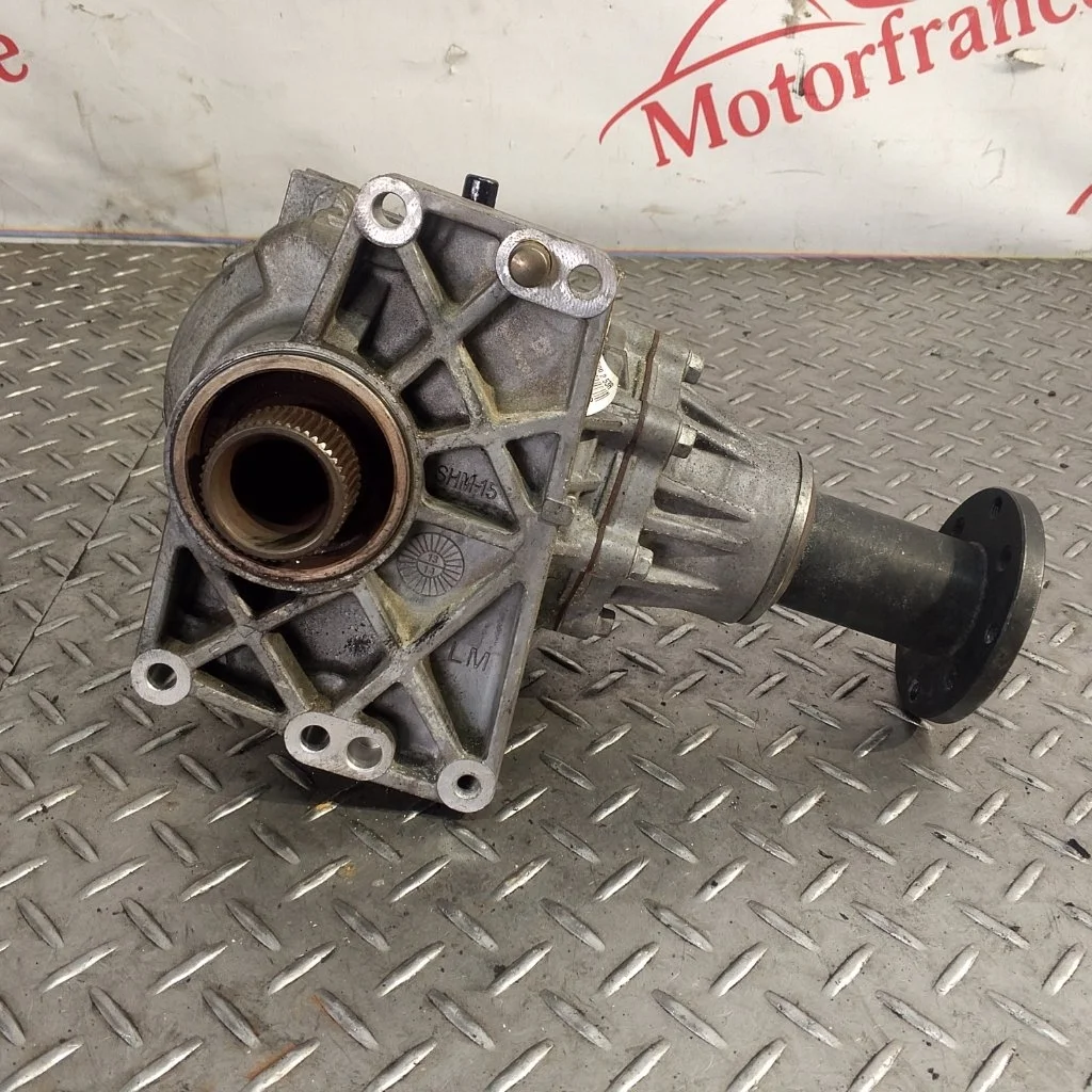 Раздатка Hyundai Santa Fe 2014 473003B600 3 D4HB 2.2CRDI (197)