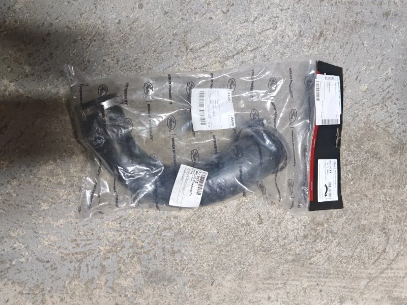 Шланг интеркулера Volvo XC90 090033 B5254T2