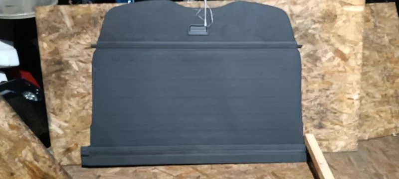 Шторка багажника Volkswagen Touareg 2008 7LA