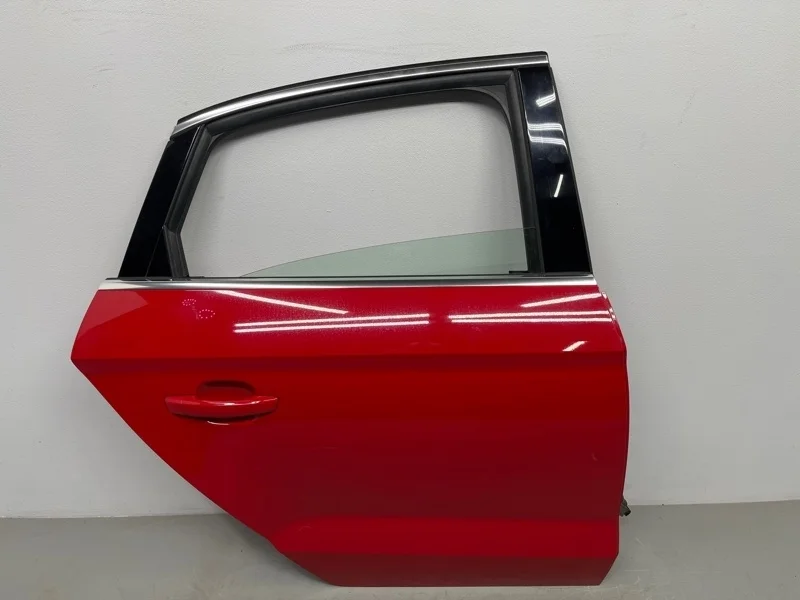 Дверь Audi A3 8V