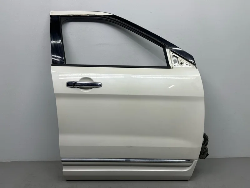 Дверь Ford Explorer 5 U502