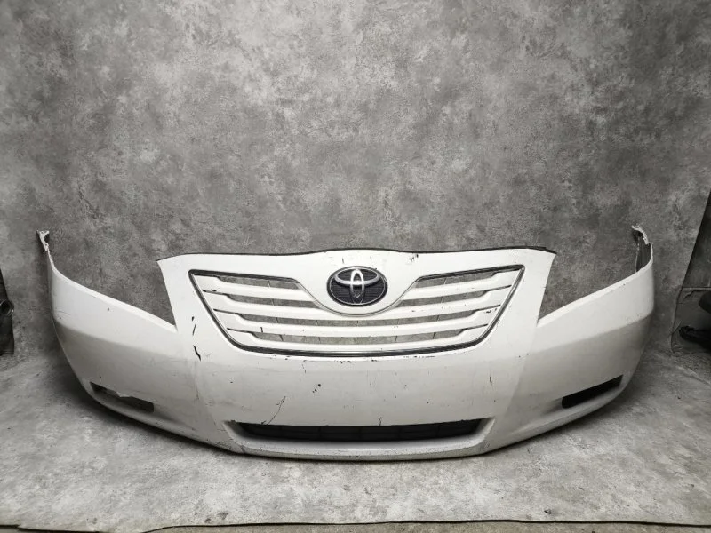 Бампер передний Toyota Camry XV40