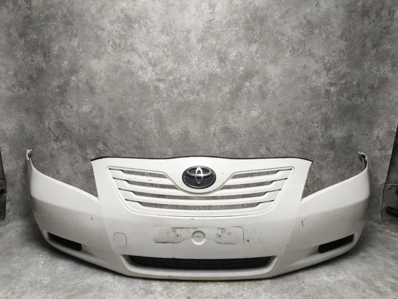 Бампер передний Toyota Camry XV40
