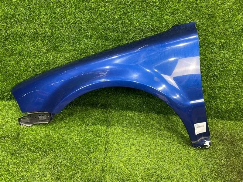 Крыло Volkswagen Passat 2003 3B0821105E B5 AMX 2.8, переднее левое