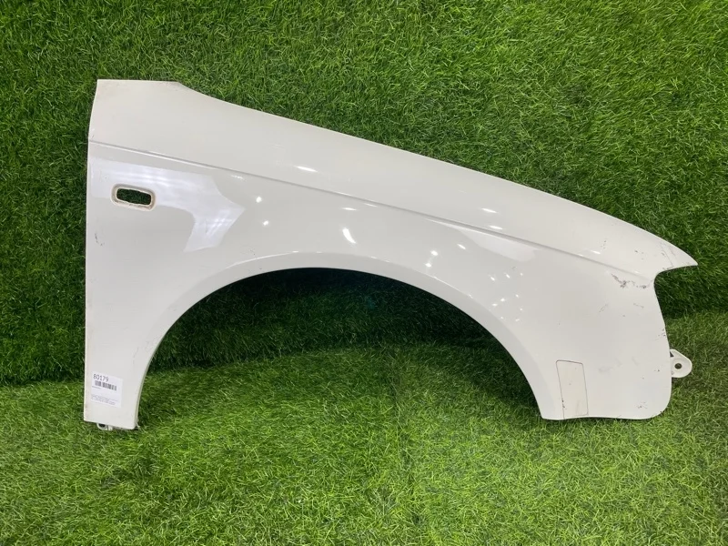 Крыло Audi A4 2006 8E0821106F B7 BWE 2.0T, переднее правое