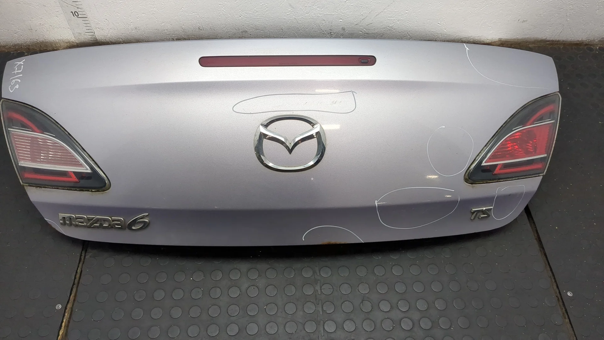 Крышка (дверь) багажника Mazda Mazda6 GH 2007-2012 Седан КПП 5-ст.мех.(МКПП) L8 Бензин 1.8 л Инжектор