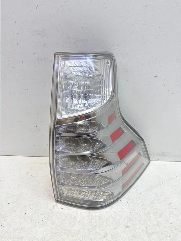 Фонарь Lexus GX 460 2013-2020