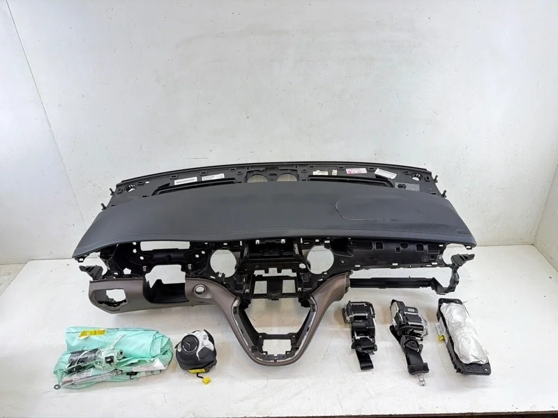 Торпедо Mercedes-Benz V-Class 2014- W447