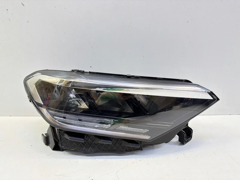 Фара Volkswagen Polo 2020-2026