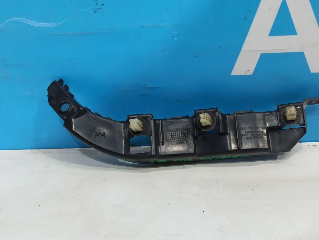 кронштейн переднего бампера Hyundai Grand Starex 2007-2015  22.02.2012