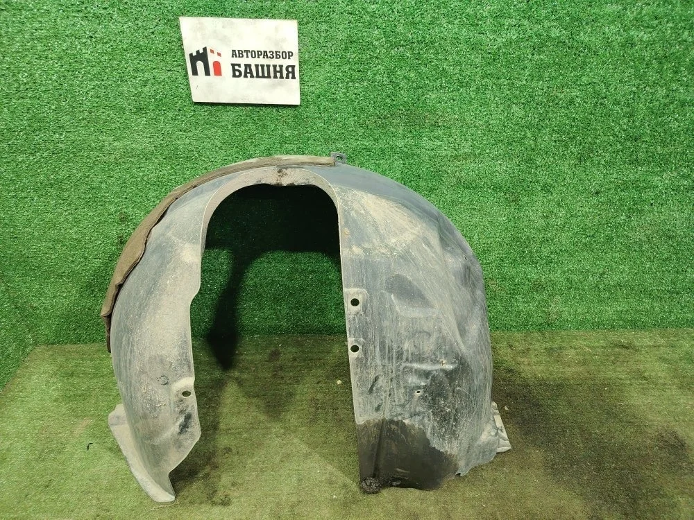 Подкрылок Ford Kuga 2014 2454611 CBS 1.6, передний левый