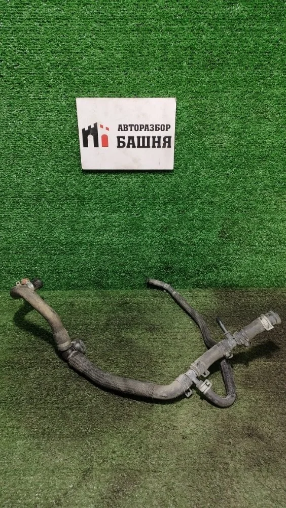 Патрубок системы охлаждения Ford Kuga 2014 1826474 CBS 1.6