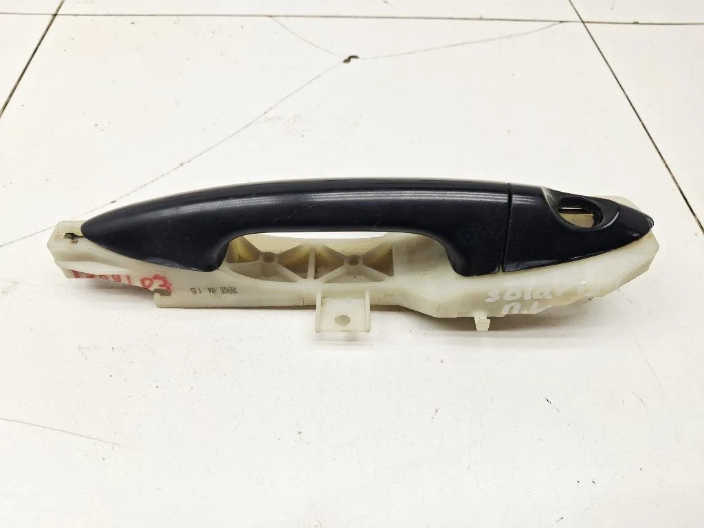 Ручка двери передней наружная левая Hyundai Solaris 1 2016 RB