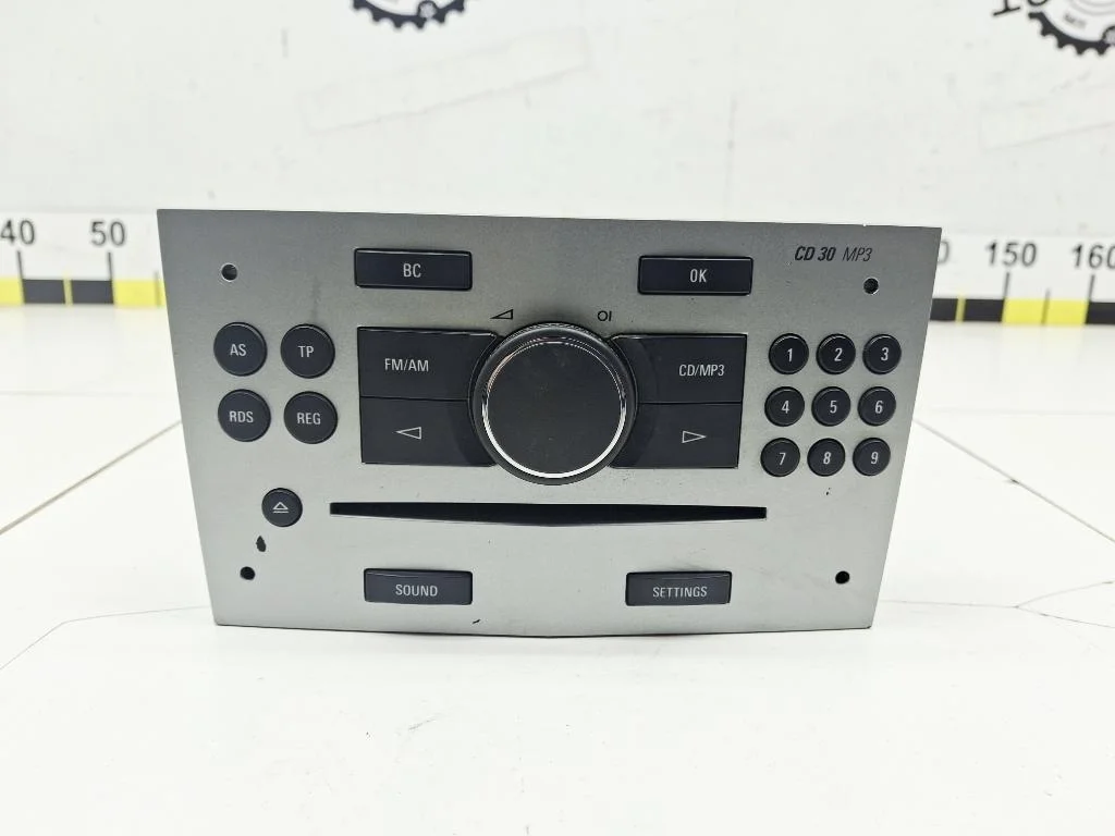 Магнитола Opel Astra 2010 H