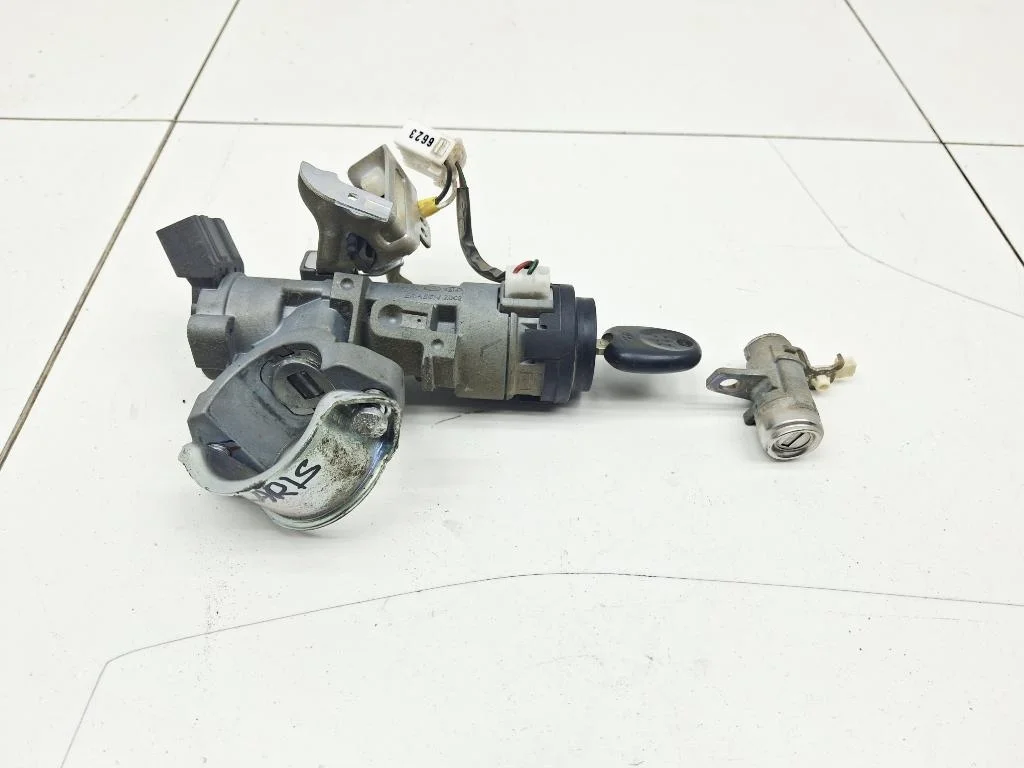 Замок зажигания Hyundai Solaris 1 2016 RB