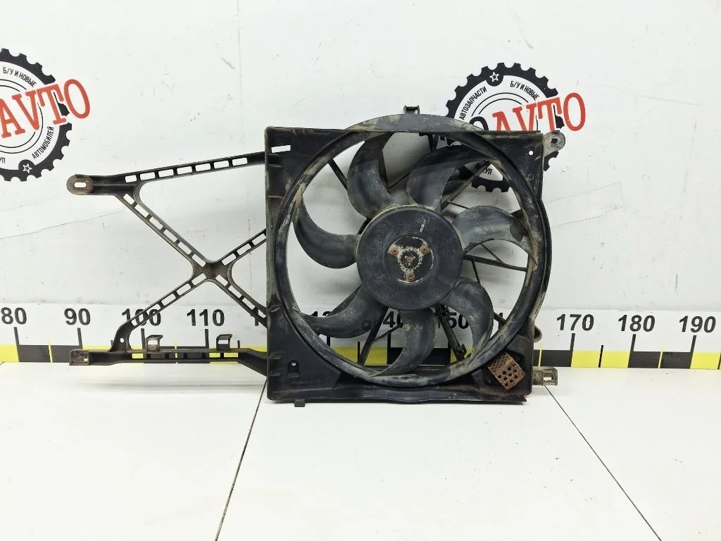 Вентилятор радиатора Opel Astra 2010 H