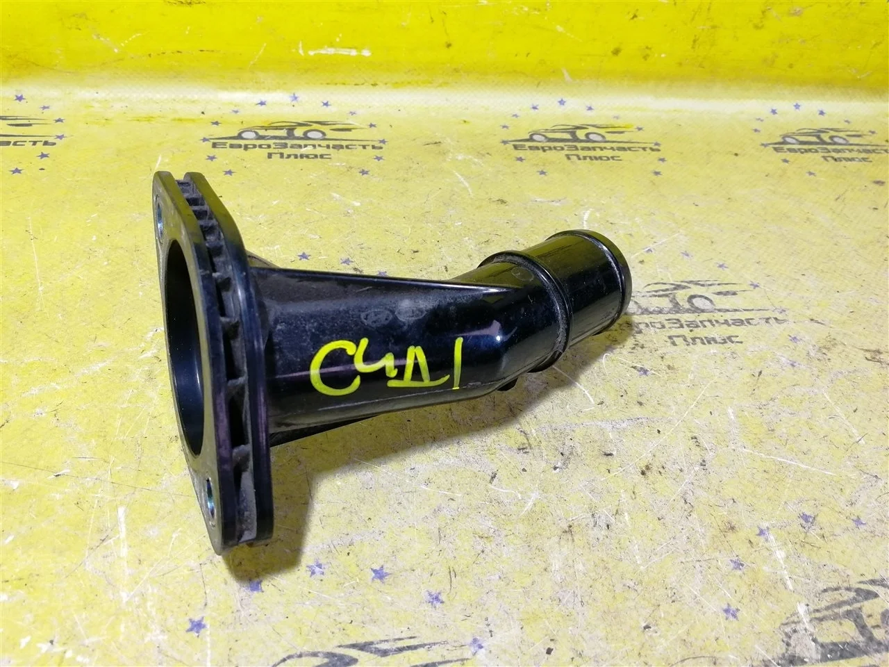 Корпус термостата Kia Ceed 1 256312B051 ED