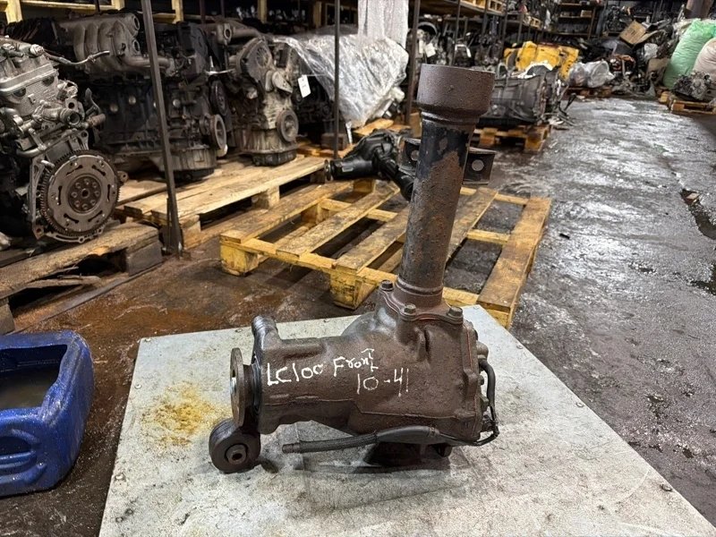 Редуктор Lexus LX470 1999-2007 4111060801, передний