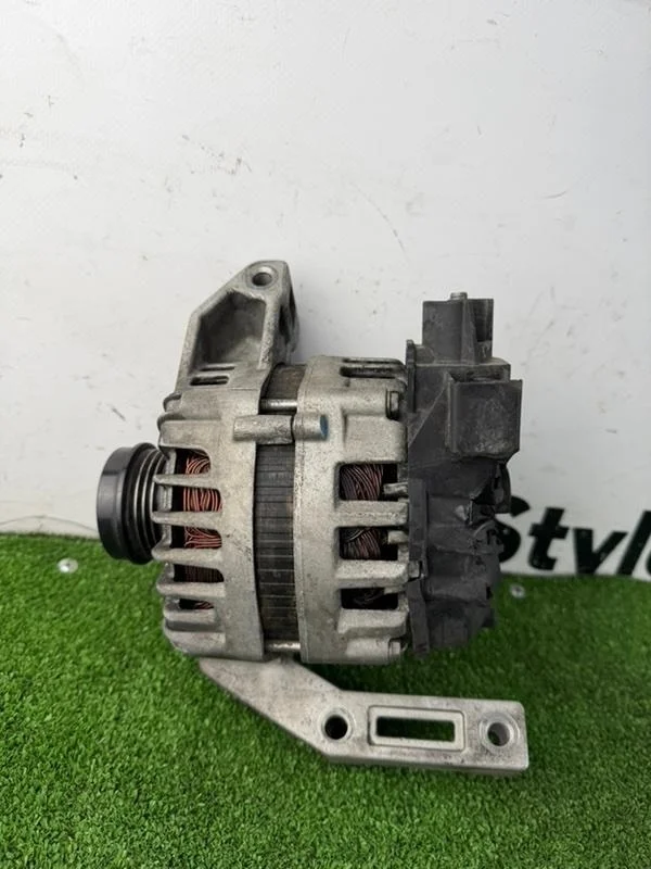 Генератор 150 Ford Focus 3 2012