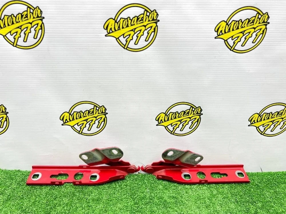 Петли капота Audi Q3 I (2011—2014)