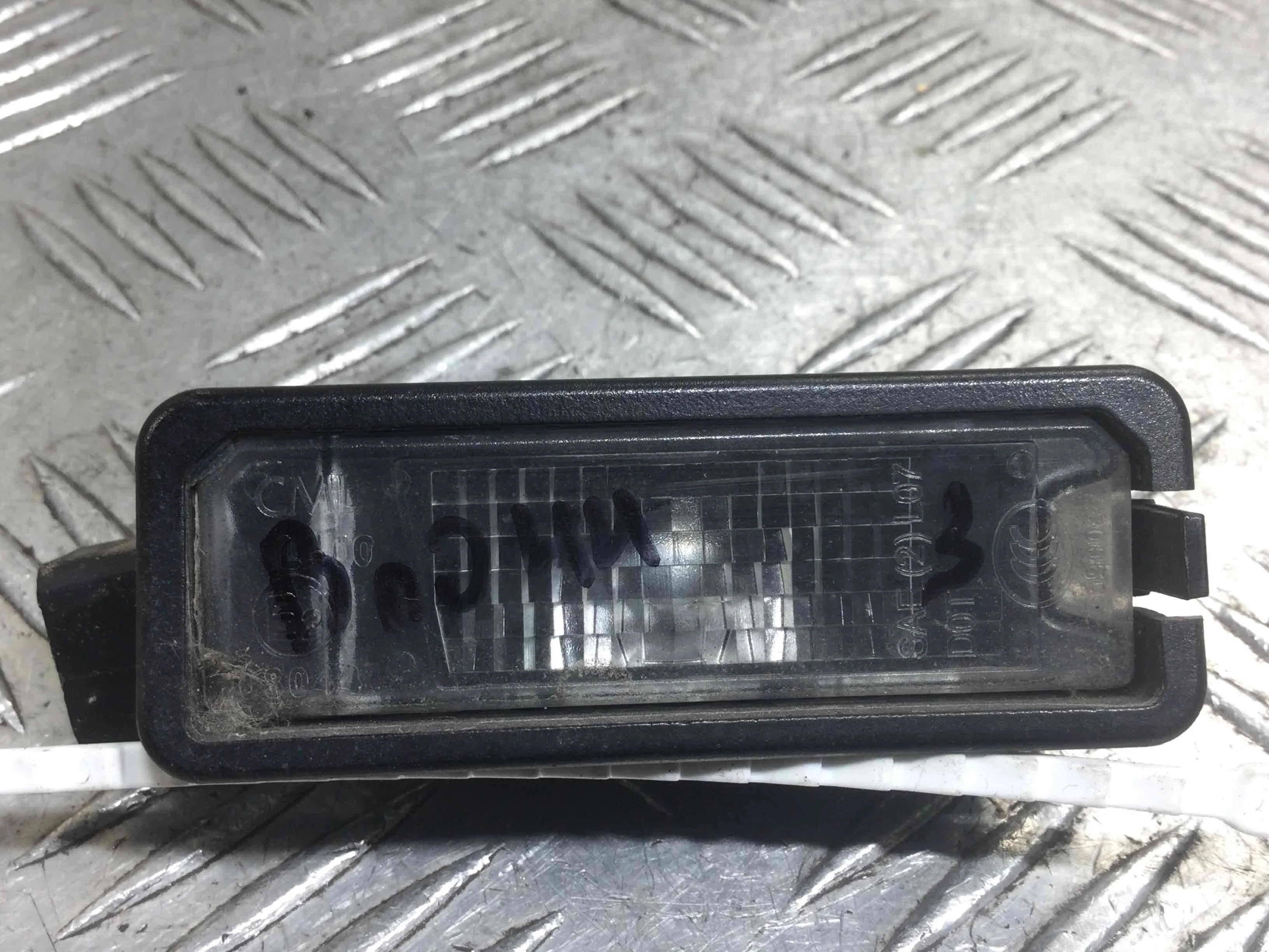 Подсветка номера Volkswagen Polo 5 поколение (2009-2015) бензин 1.4  Механика Х/б