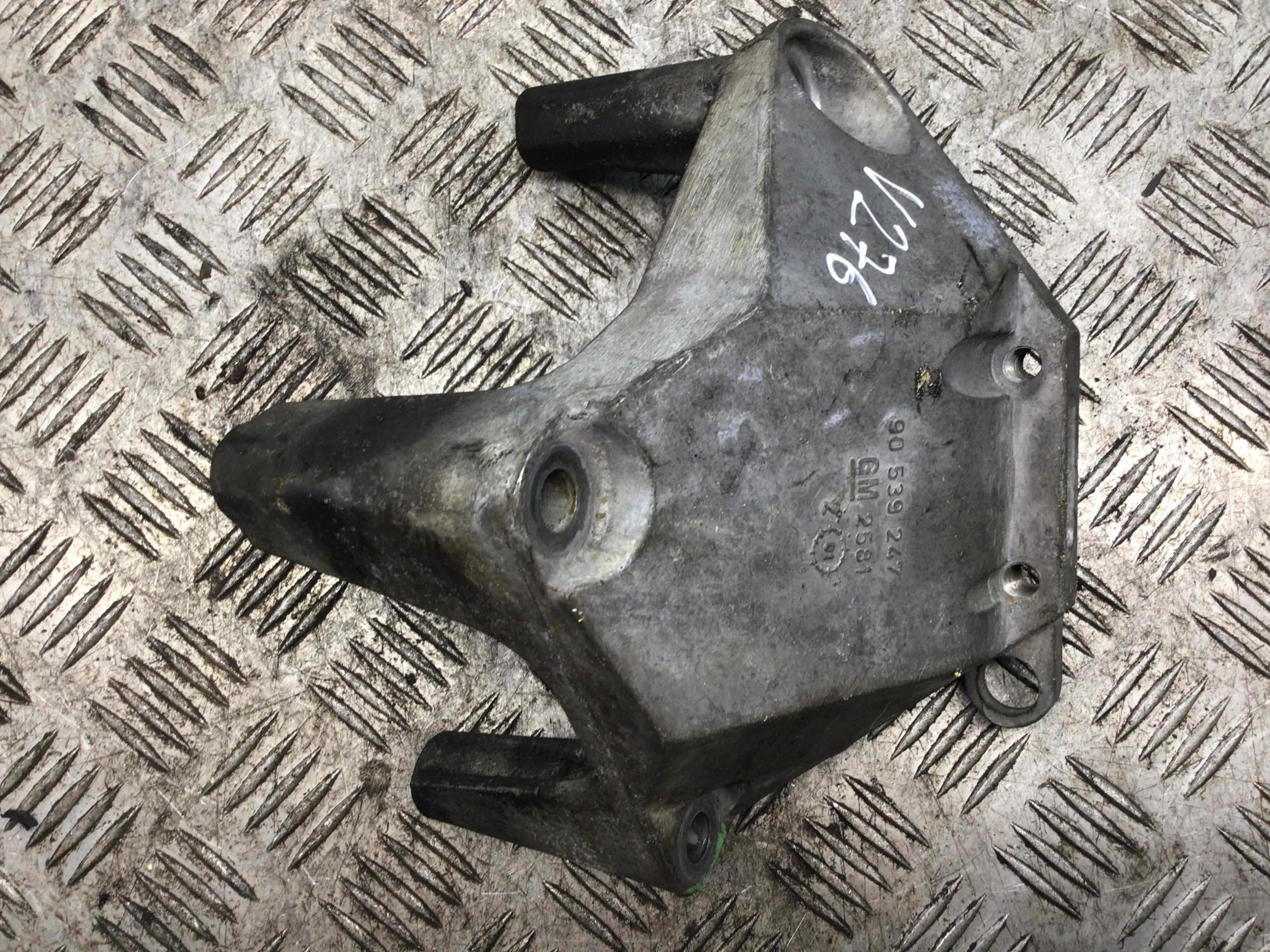 Кронштейн Opel Astra Astra G 1998 - 2004 бензин 1.2 i Механика 5-дв, х/б