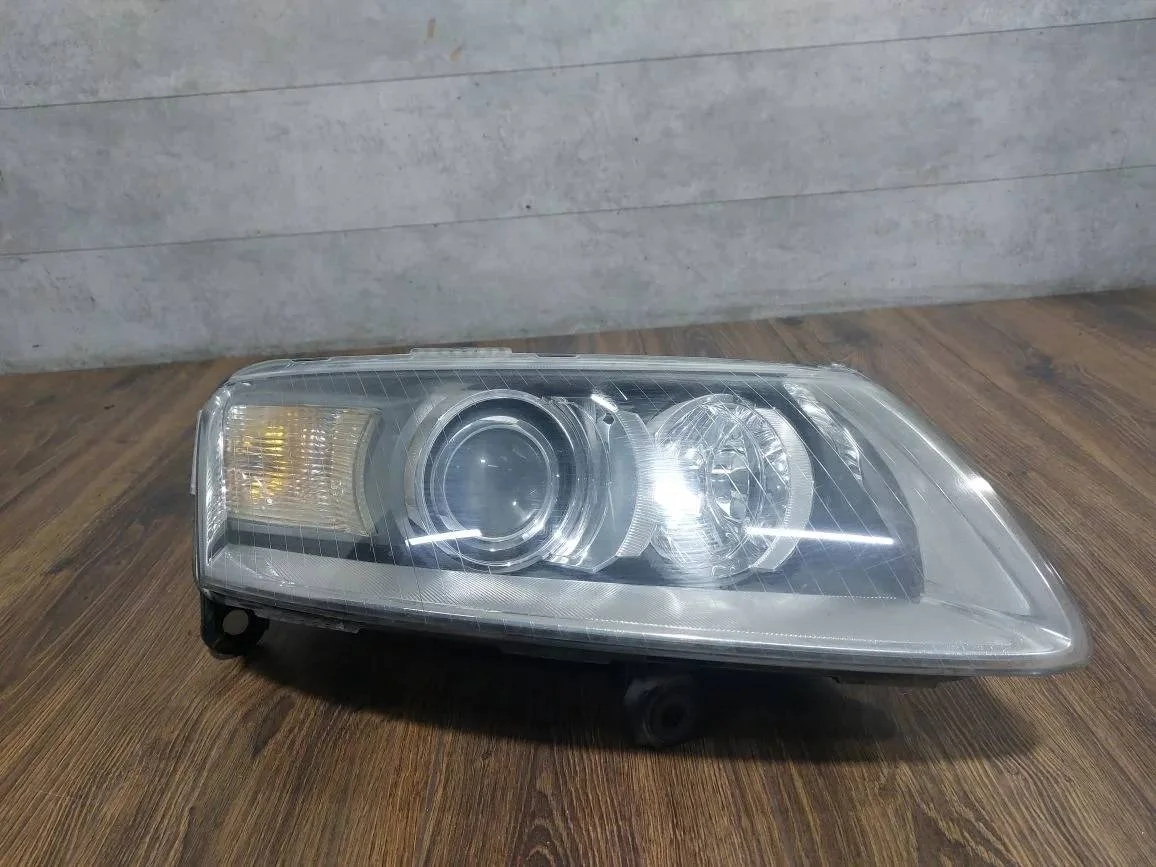 фара правая Audi A6 4F/C6