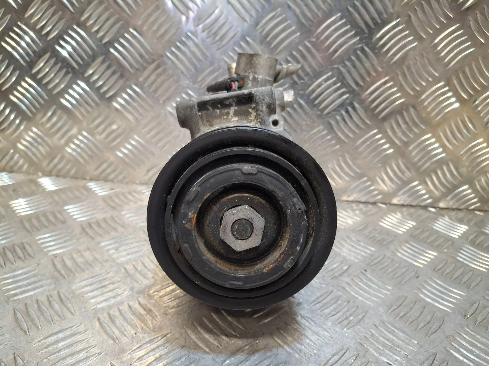 компрессор кондиционера BMW 1 F20/F21