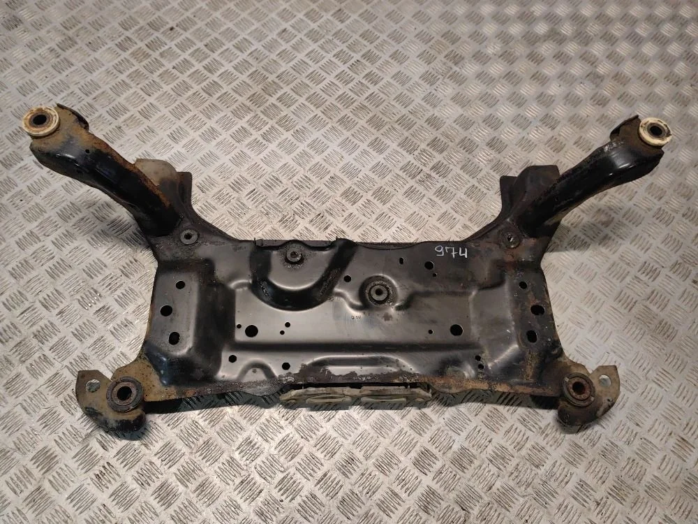 Подрамник передний Ford Focus 3