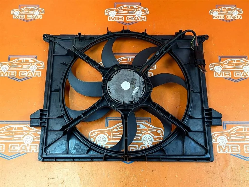 Вентилятор основной Mercedes-Benz