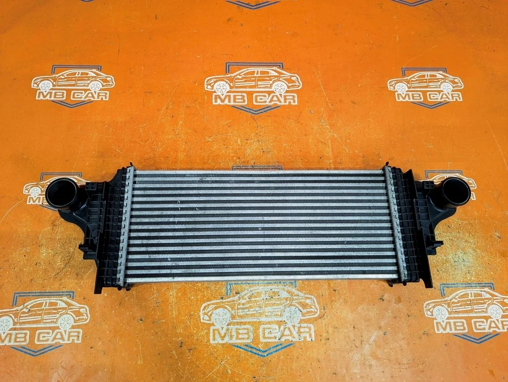 Интеркулер Mercedes-Benz