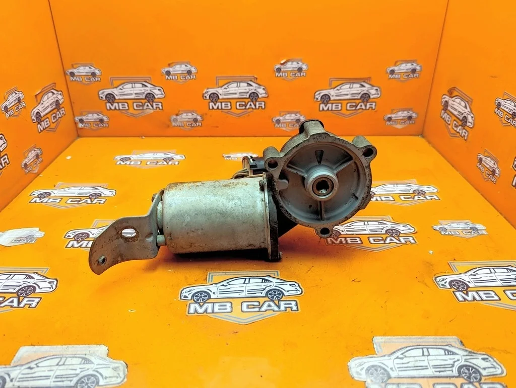 Моторчик раздаточной коробки Mercedes-Benz