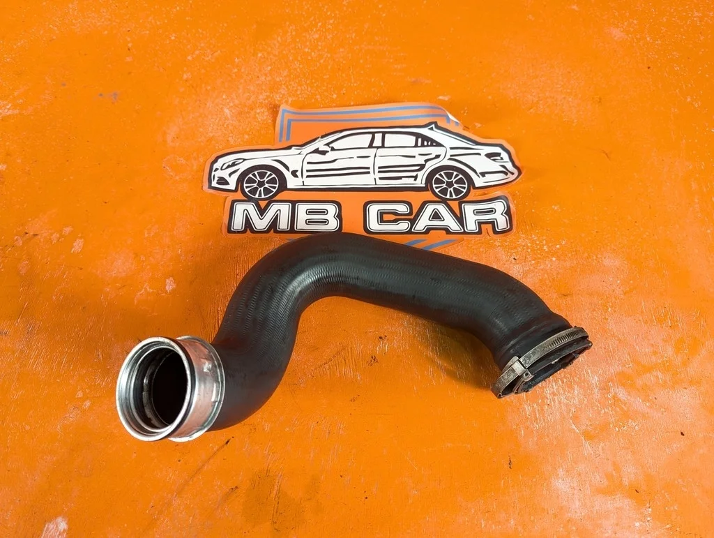 Патрубок интеркулера Mercedes-Benz