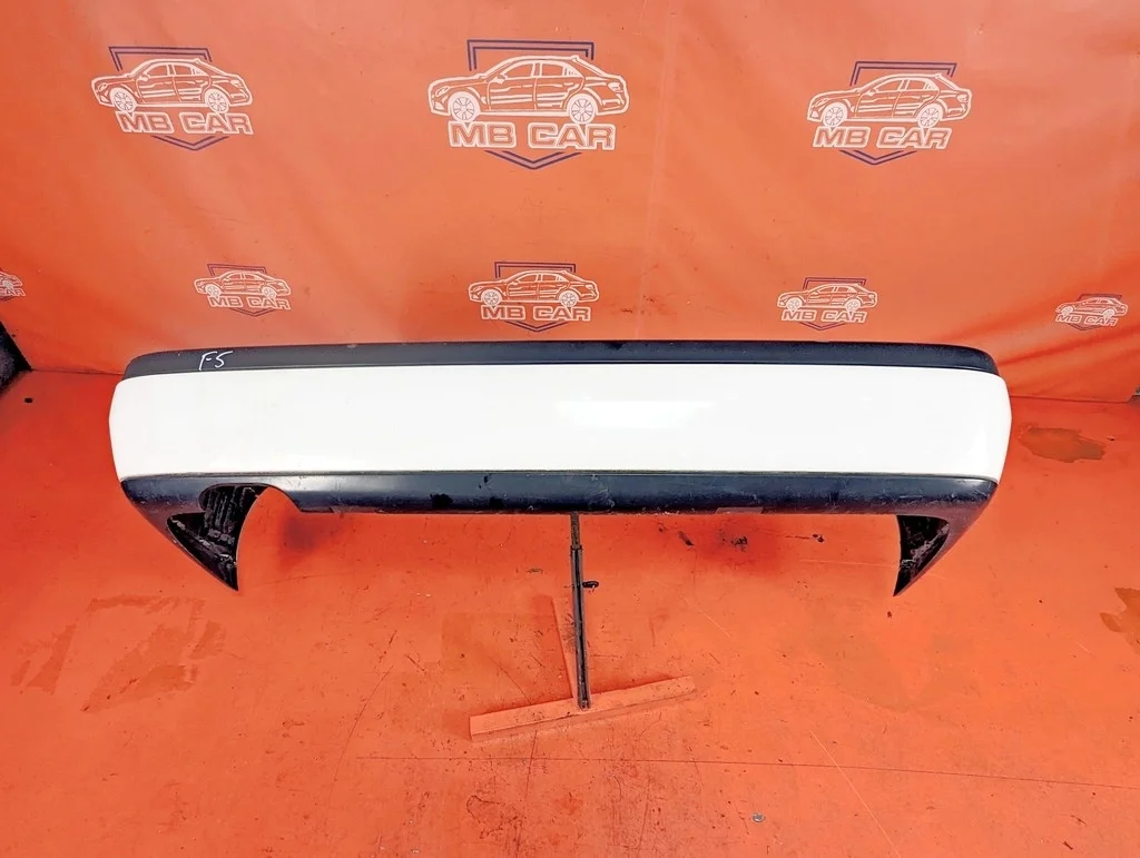 Бампер задний Mercedes-Benz