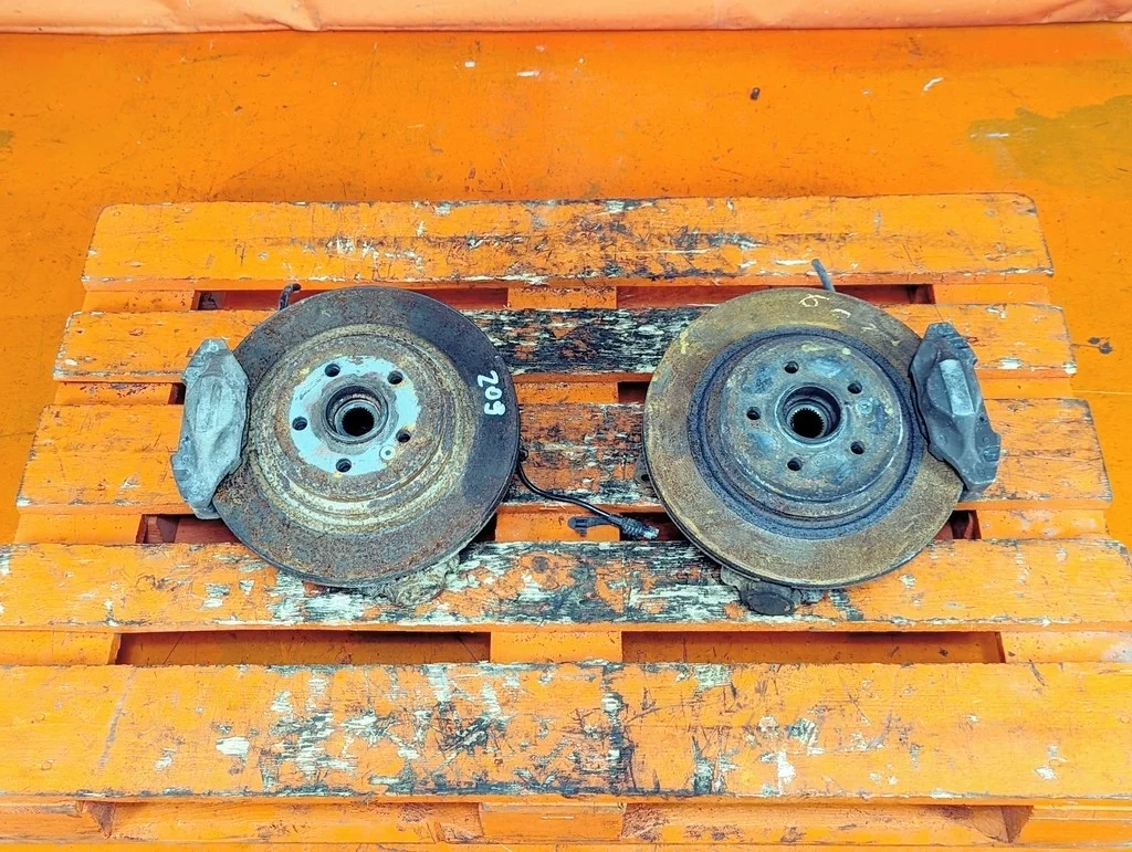 Комплект тормозов Mercedes-Benz