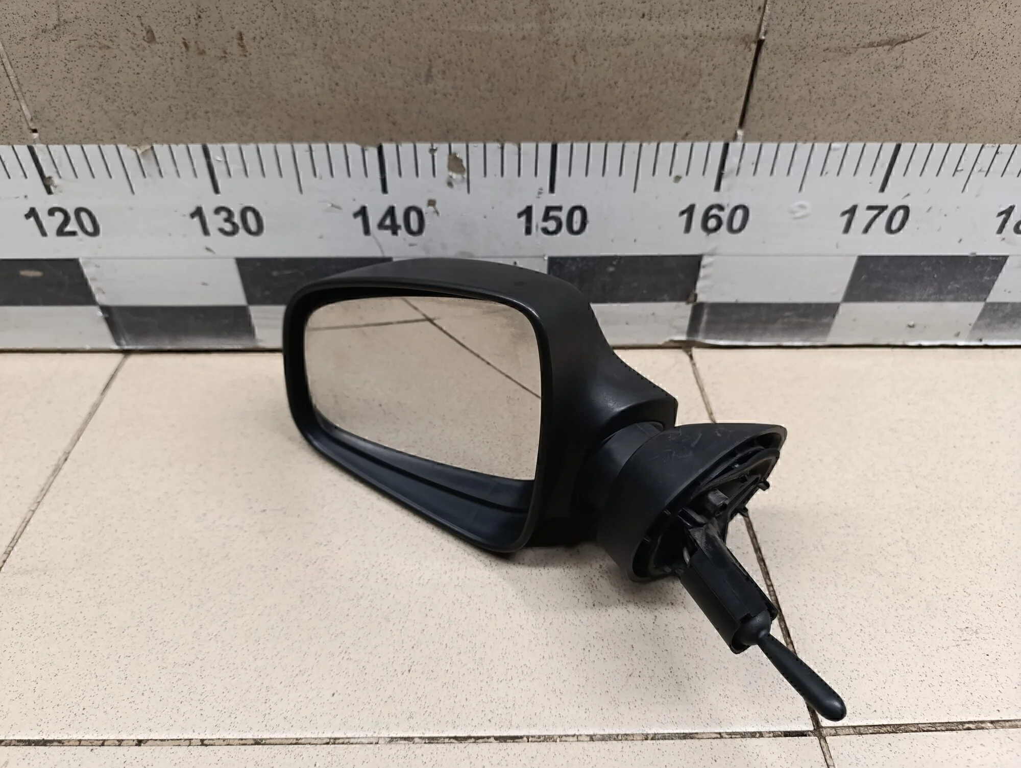 Зеркало левое механическое Logan 2005-2014