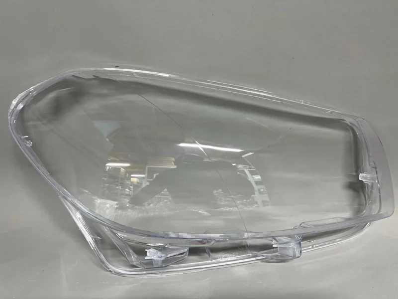 Стекло фары Nissan Qashqai 2010-2013 26010JD90A J10, переднее правое
