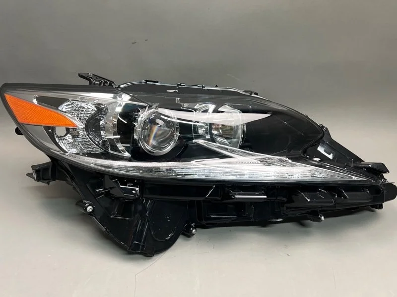 Фара Lexus ES 2015-2018 8110633A80 6, передняя правая