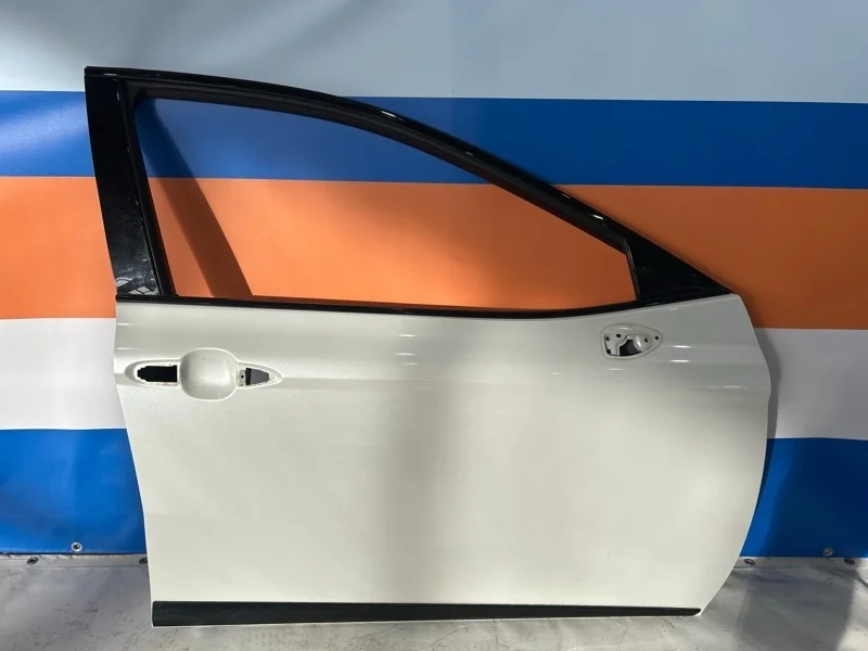 Дверь Toyota Camry 2021 6700106290 GSV70 3.5 2GR-FKS, передняя правая