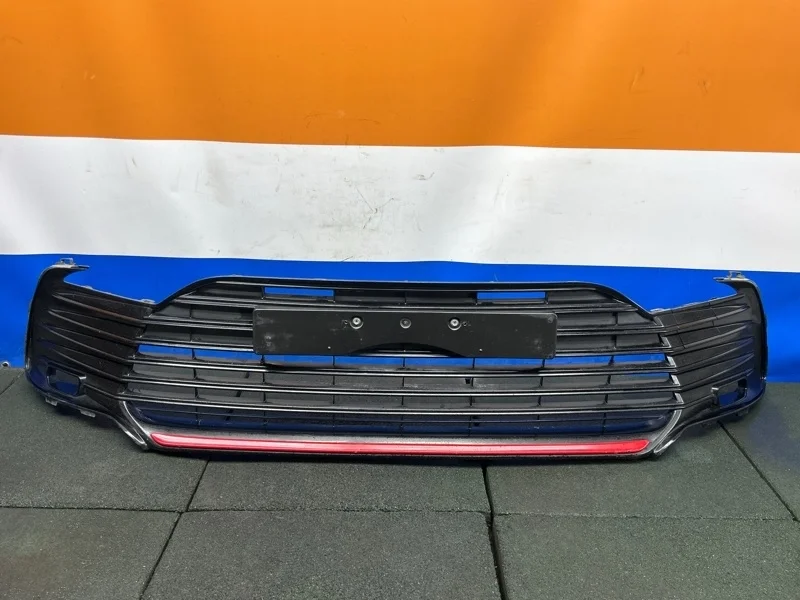 Решетка бампера Toyota Camry 2021 5310206570 GSV70 3.5 2GR-FKS, передняя